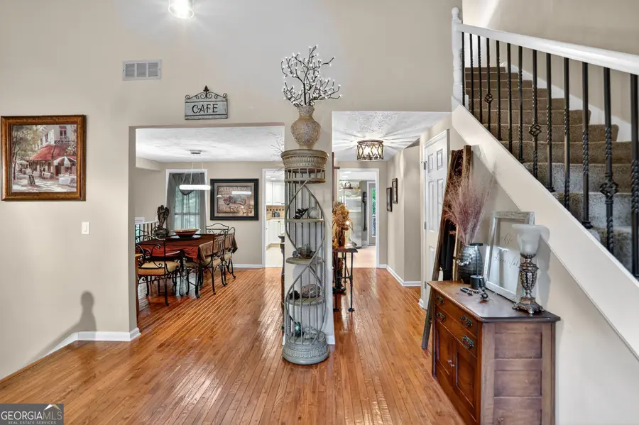 3865 Mabry Road Ne, Roswell, GA 30075 - Image #2