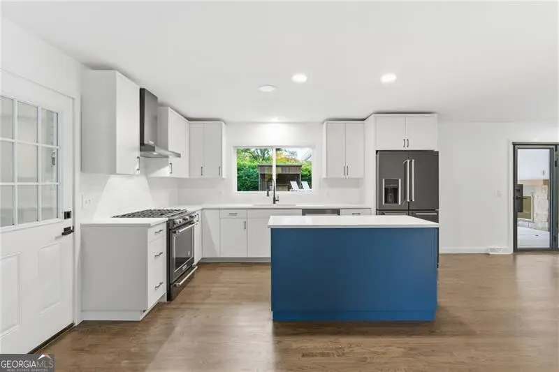 393 Chicopee Drive Ne, Marietta, GA 30060 - Image #2