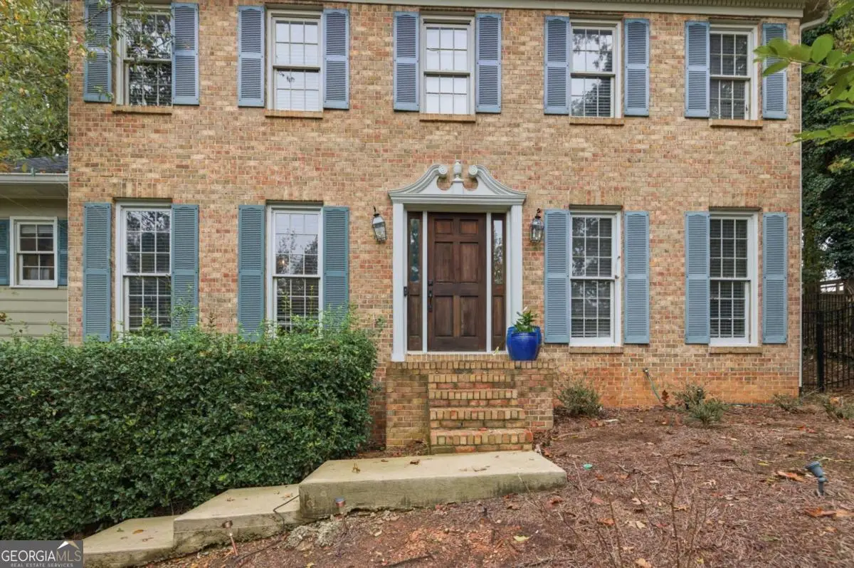 9156 Branch Valley Way, Roswell, GA 30076 - Image #1