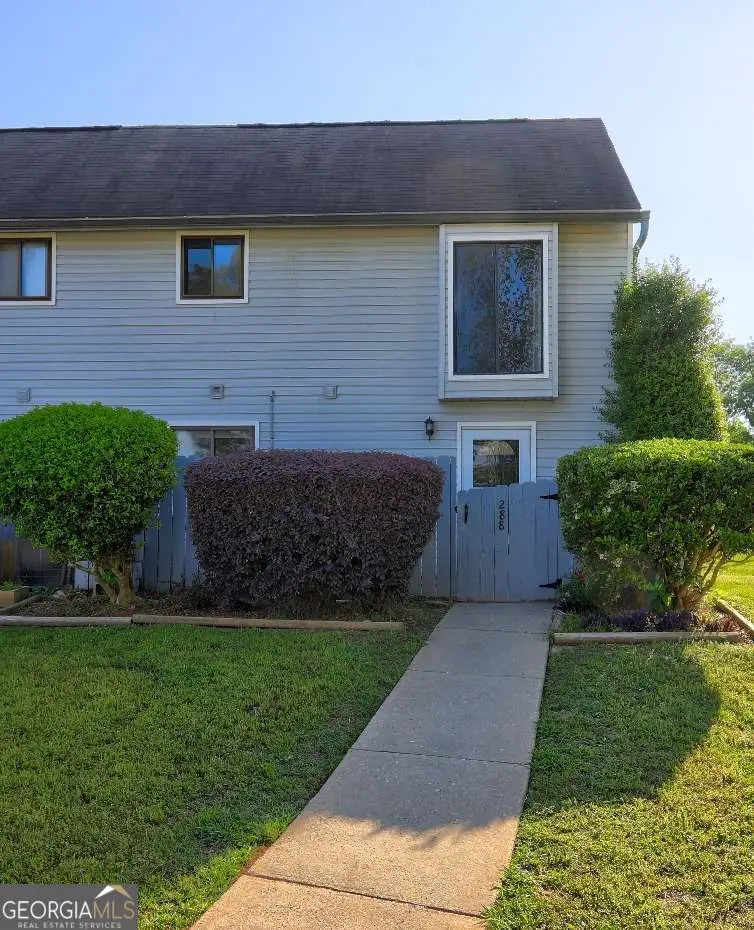 288 Country Club Drive, Jonesboro, GA 30238 - Image #1