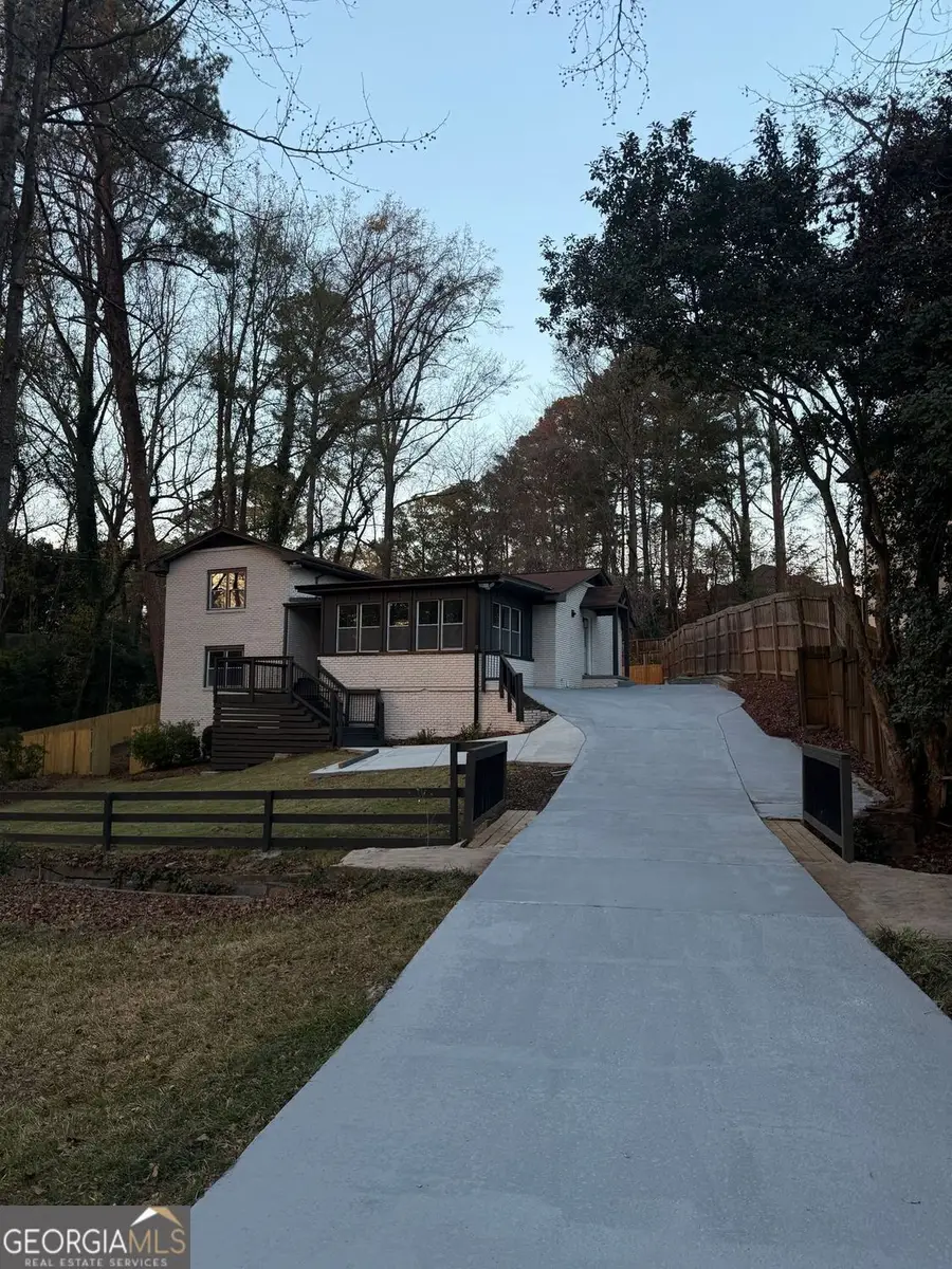 2338 Greenglade Road Ne, Atlanta, GA 30345 - Image #2