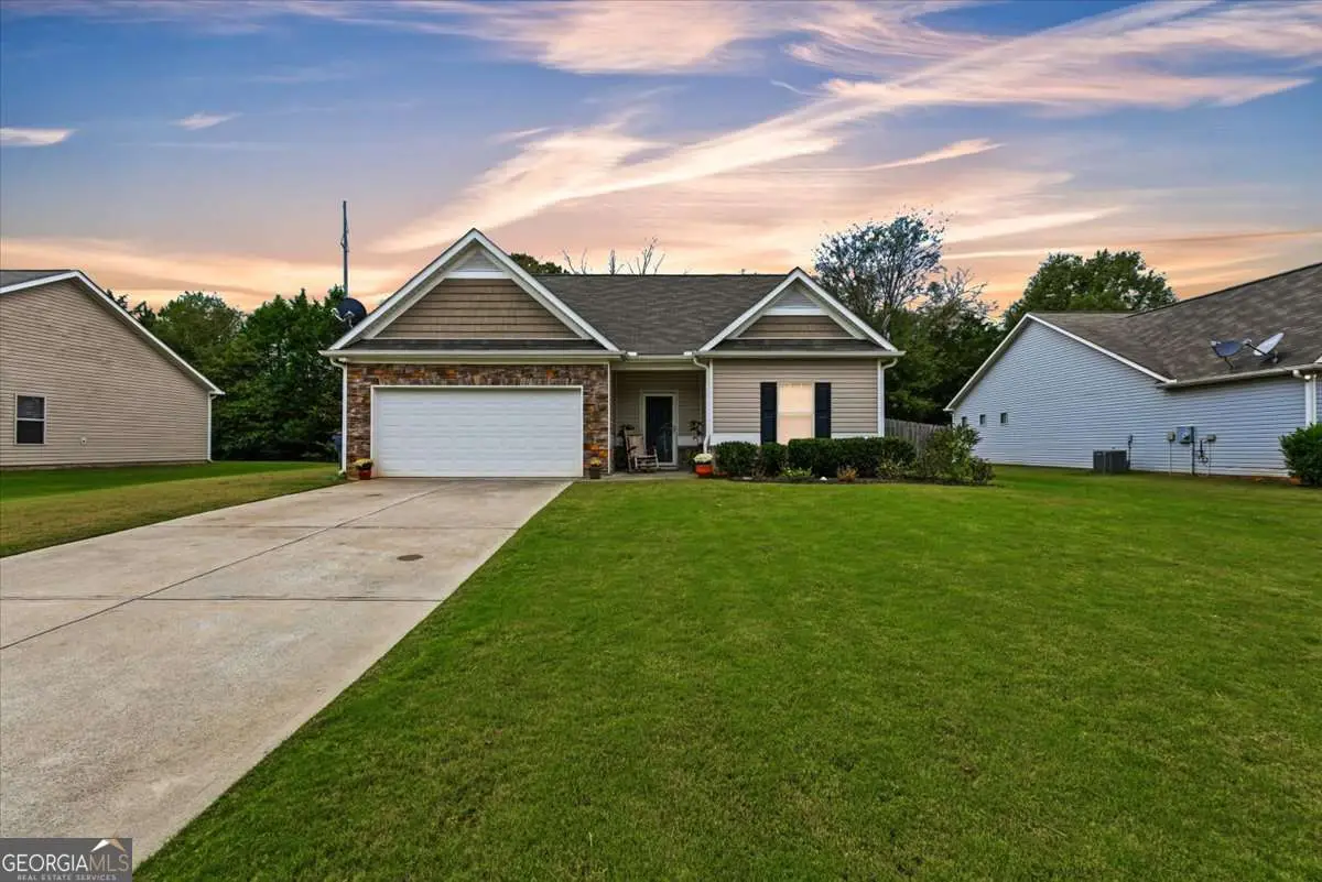 135 Oak Hollow Way, Aragon, GA 30104 - Image #1