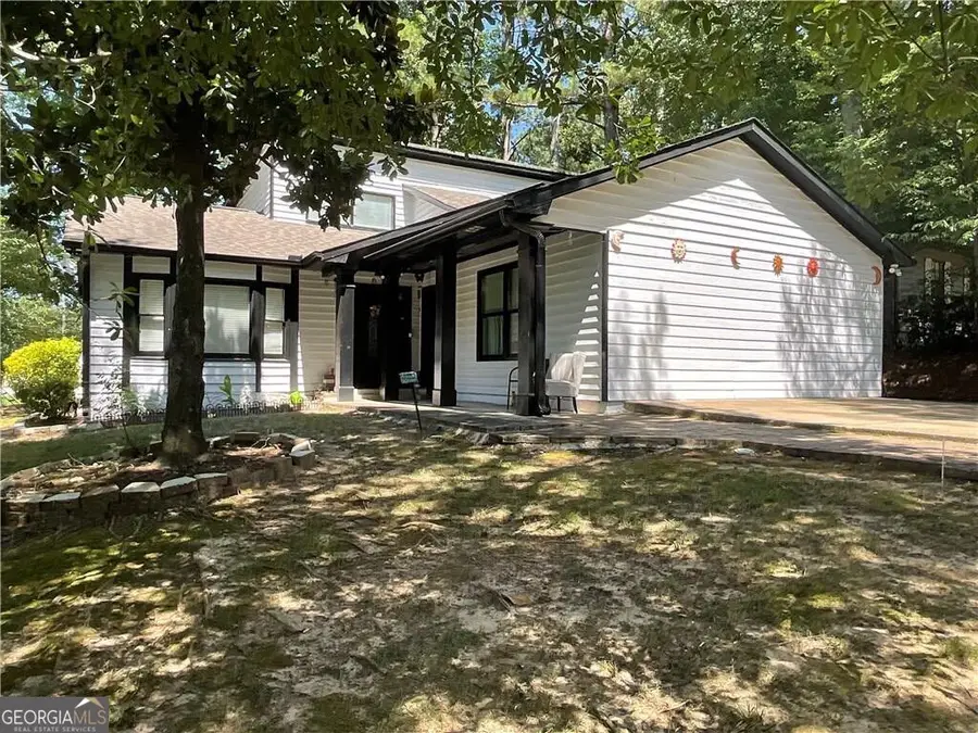 1771 Kristi Drive, Lawrenceville, GA 30043 - Image #3