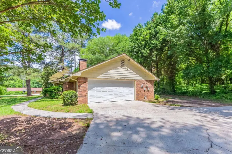 1296 Carman Court Se, Conyers, GA 30013 - Image #2