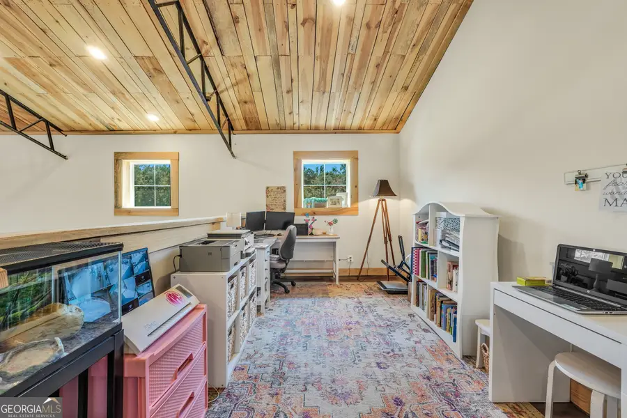 239 Walters Road, Barnesville, GA 30204 - Image #3