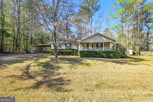 933 Chisholm Trail, Macon, GA 31220