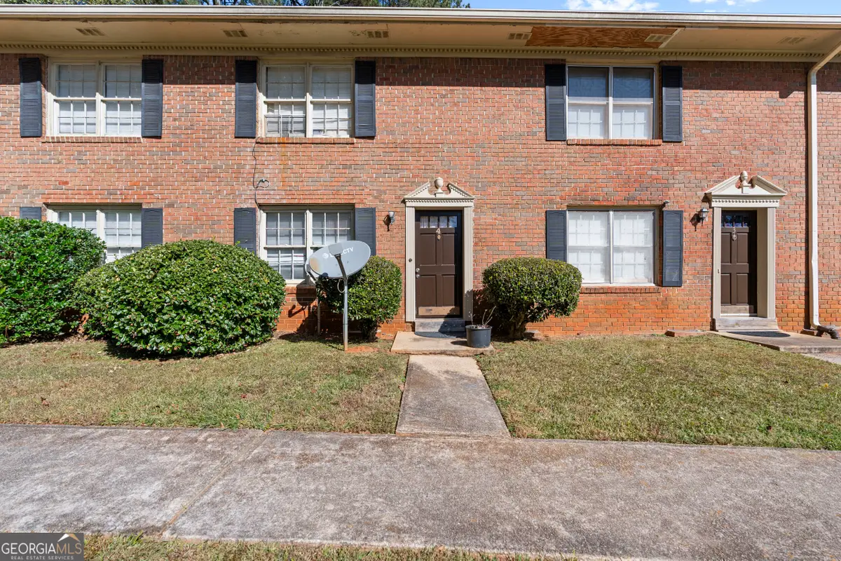 1012 Sexton Drive #4, Stone Mountain, GA 30083 - Image #1