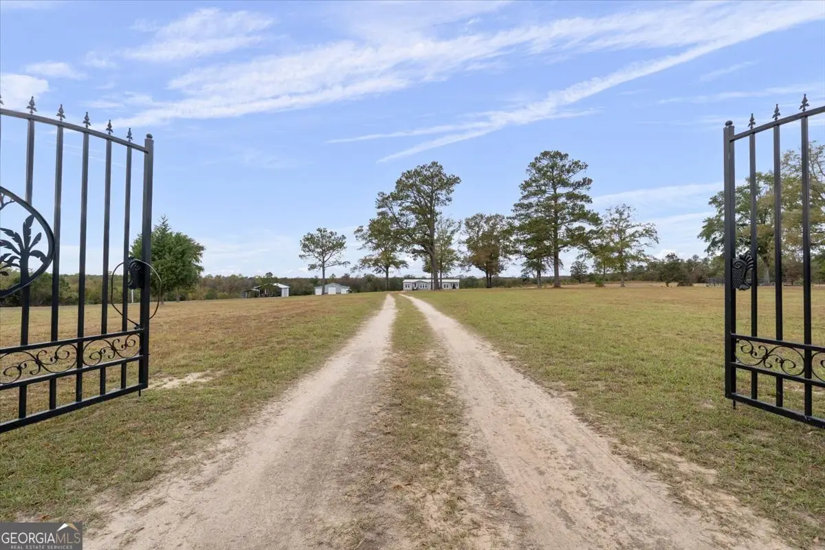 635 Snow Granade Road, Gordon, GA 31031 - Image #1