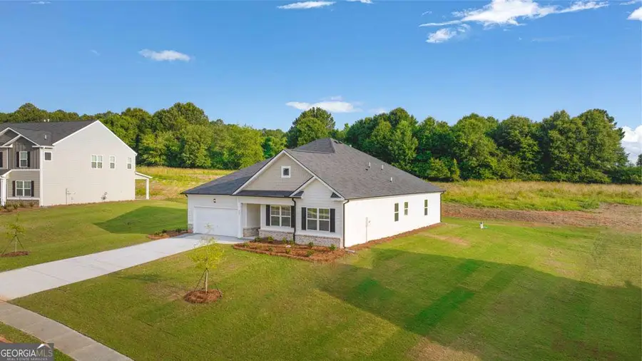 69 Weymouth Drive, Locust Grove, GA 30248 - Image #2