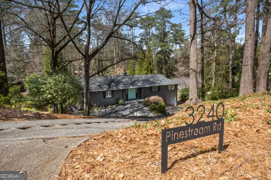 3240 Pinestream Road Nw, Atlanta, GA 30327 - Image #2