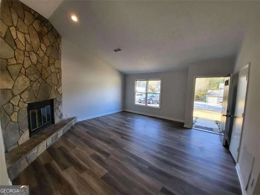 915 Fox Valley Court, Stone Mountain, GA 30088 - #3