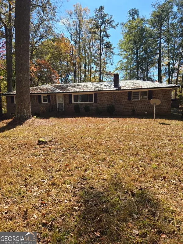 735 Seabreeze Lake Road, Buchanan, GA 30113