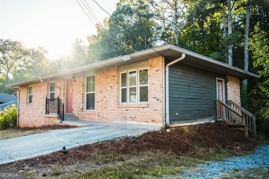 893 Slash Pine Road, Forest Park, GA 30297 - Image #2