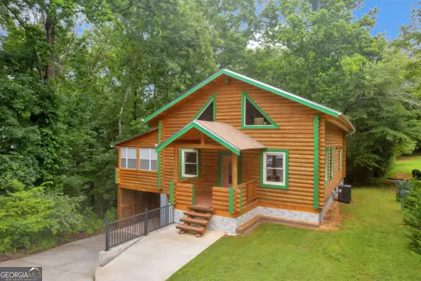 3938 Pointe N, Gainesville, GA 30506