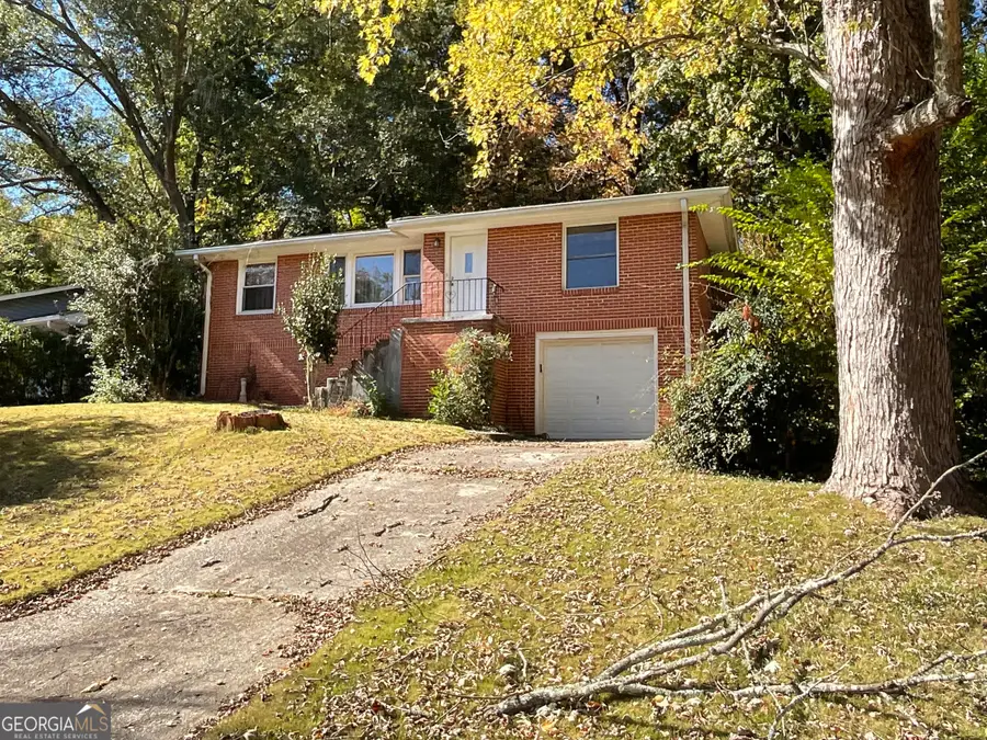 2492 Hunting Valley Drive, Decatur, GA 30033 - Image #2