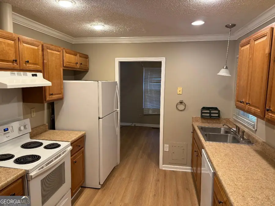 382 Sherwood Drive, Clarkesville, GA 30523 - Image #3