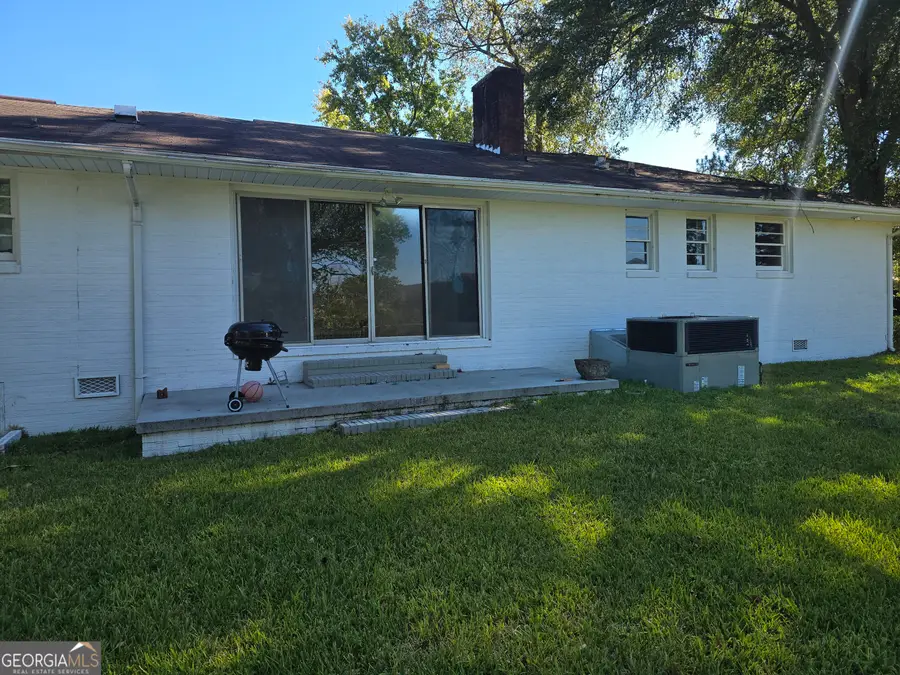 206 Willow Lake Road, Fort Valley, GA 31030 - Image #2