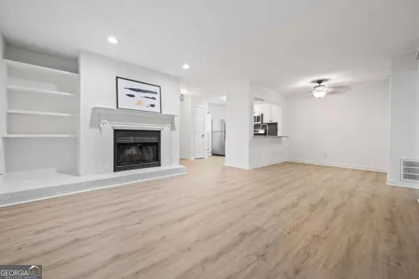 102 River Run Drive, Atlanta, GA 30350