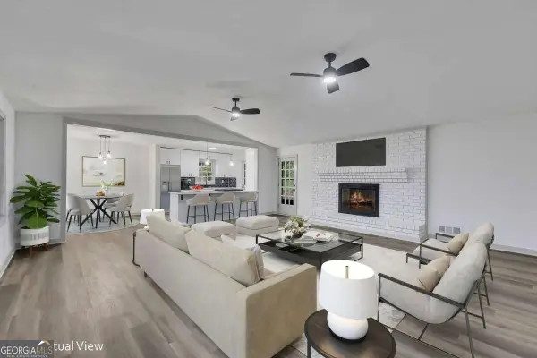 135 Golden Hills Drive, Woodstock, GA 30189