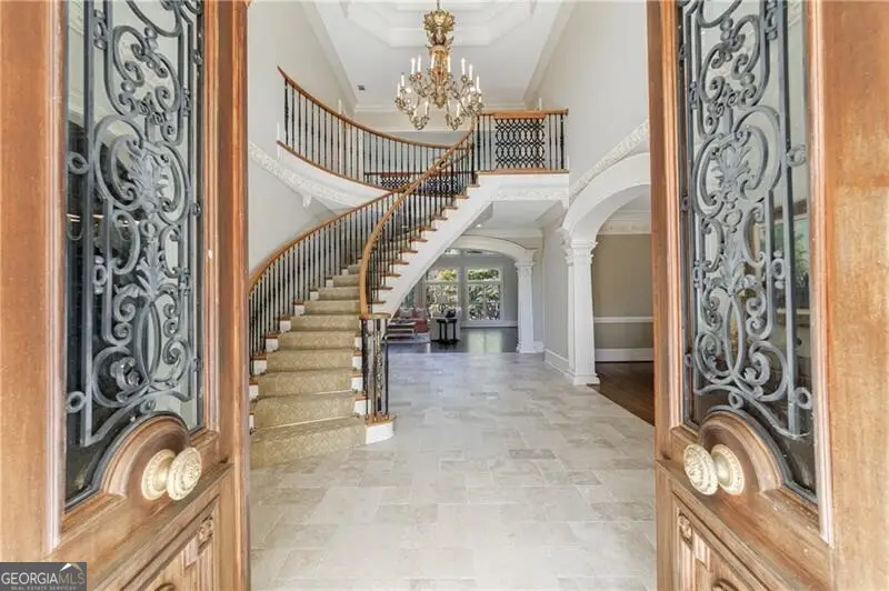 9390 Colonnade Trail, Alpharetta, GA 30022 - Image #2