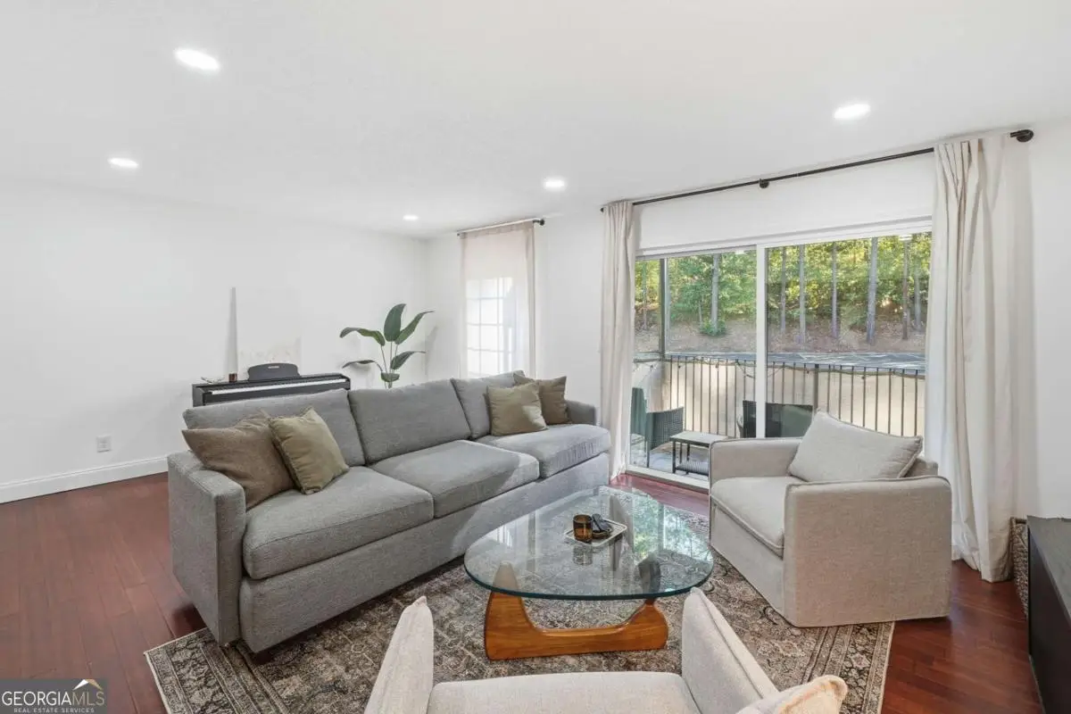 6851 Roswell Road #H29, Atlanta, GA 30328 - Image #1