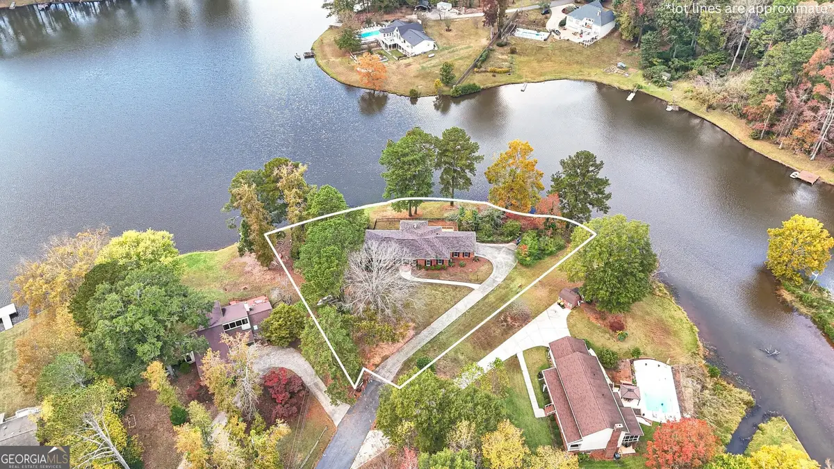 30 Hawthorne Drive, Newnan, GA 30263 - Image #1