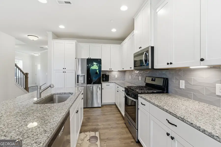 319 Hayden Circle, Woodstock, GA 30189 - Image #2