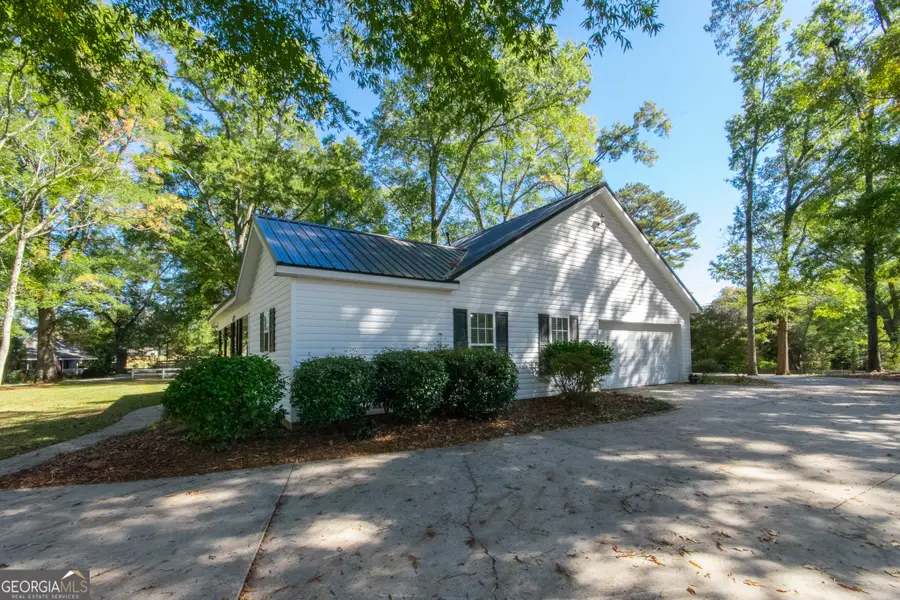 8733 Greenville Street, Gay, GA 30218 - Image #3