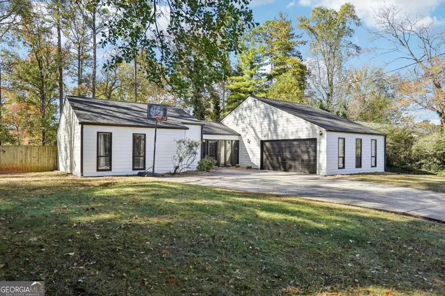 2411 Hidden Hills Drive, Marietta, GA 30066 - Image #2