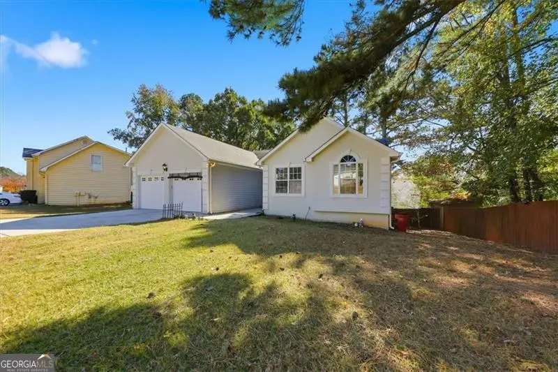 1157 Forest Glen, Jonesboro, GA 30238 - Image #3