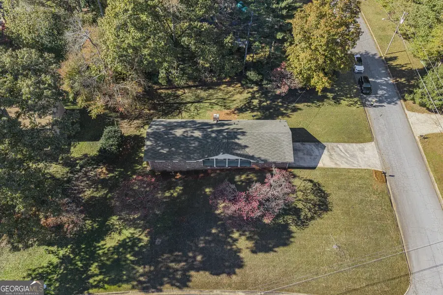 483 Rollingwood Drive, Stone Mountain, GA 30087 - Image #3