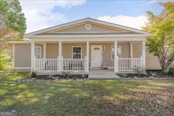 107 Chisom Trail, Bonaire, GA 31005