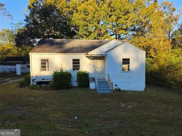 982 S Ponce De Leon, Macon, GA 31206