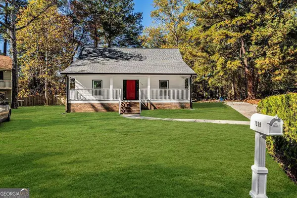 1039 River Bend Court, Riverdale, GA 30296