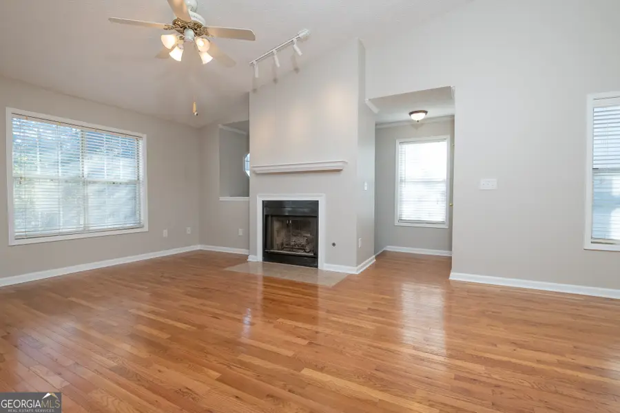 816 Glenleaf Drive, Peachtree Corners, GA 30092 - Image #2