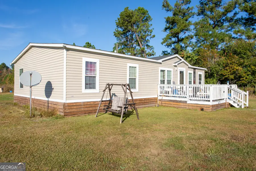 74 Leslie Road, Hazlehurst, GA 31539 - Image #2