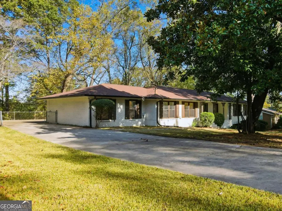 3303 SE Clifton Church Road Se, Atlanta, GA 30316 - Image #2