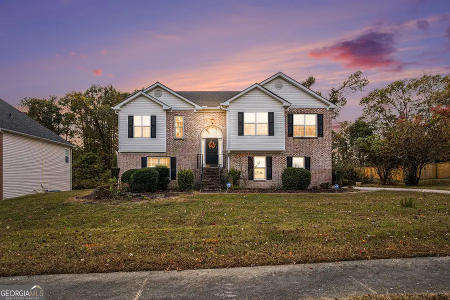 3495 Heathervale Way Sw, Conyers, GA 30094 - Image #2