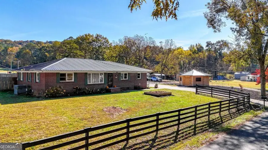 202 Peachtree Street, Fairmount, GA 30139 - Image #2