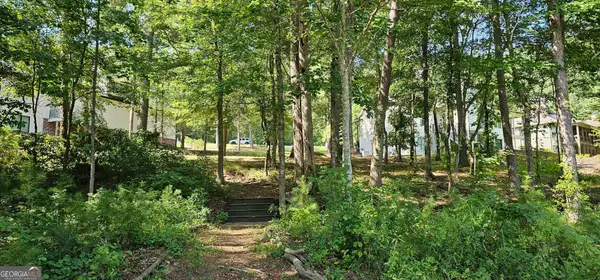 1212 N Edgewater Trail, Toccoa, GA 30577