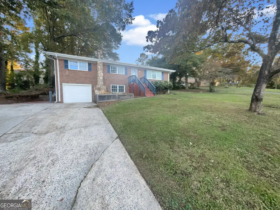 692 Suholden Circle, Marietta, GA 30066 - Image #2
