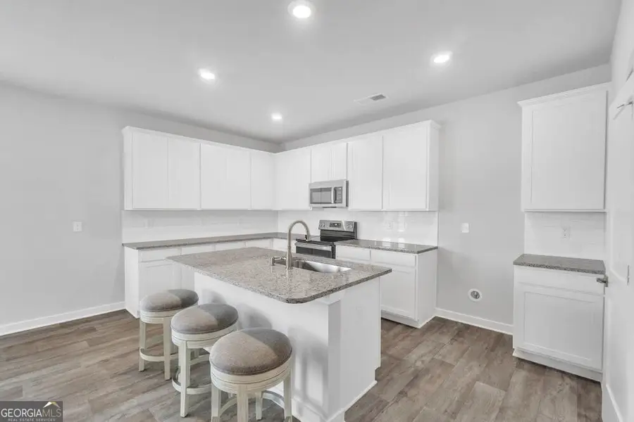 139 Post Oak Drive #202, Jackson, GA 30233 - Image #3