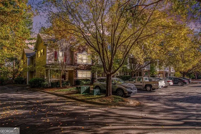 916 Sandringham Drive, Alpharetta, GA 30004 - Image #3