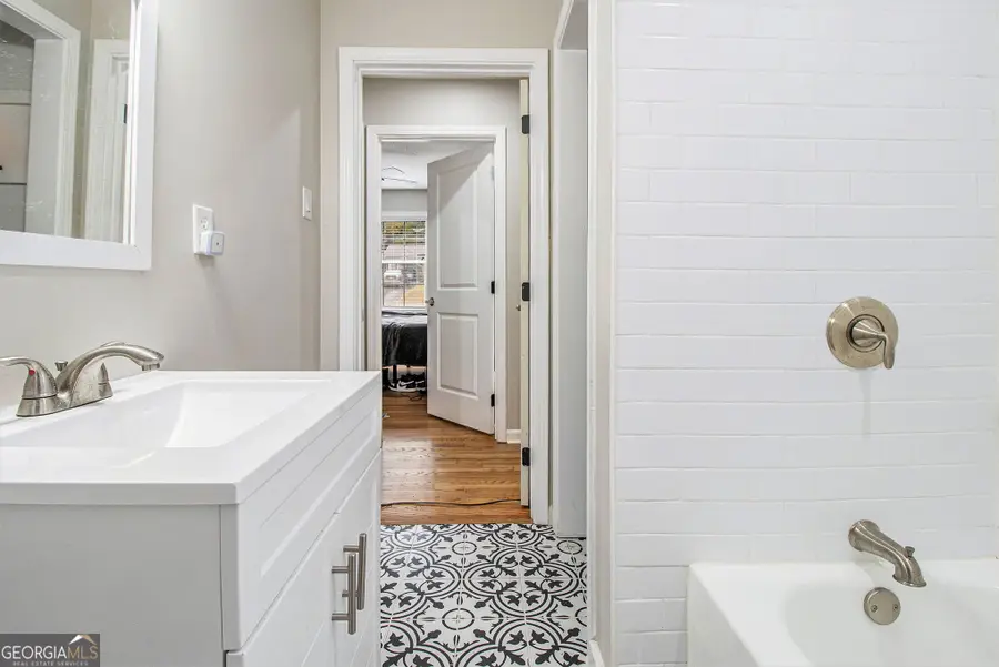 5380 Saint Lo Lane, Atlanta, GA 30349 - Image #3