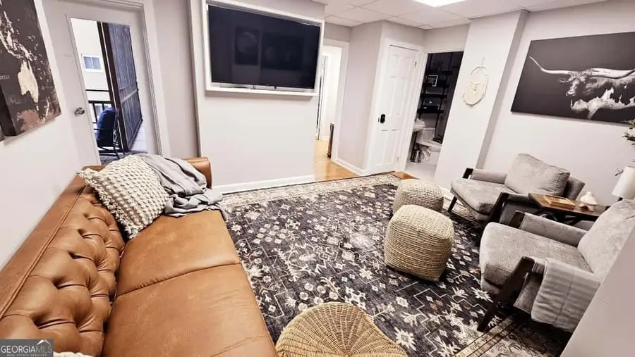 300 Peachtree #17H, Atlanta, GA 30308 - Image #2