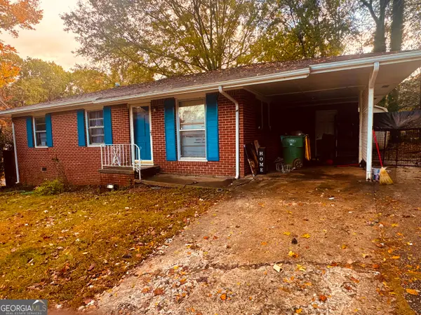 913 Longleaf Drive, Forest Park, GA 30297