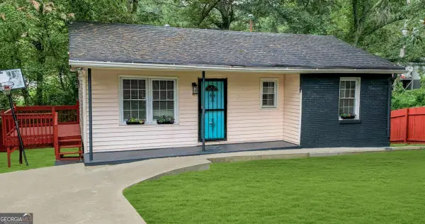 1551 Ferno Drive Nw, Atlanta, GA 30318