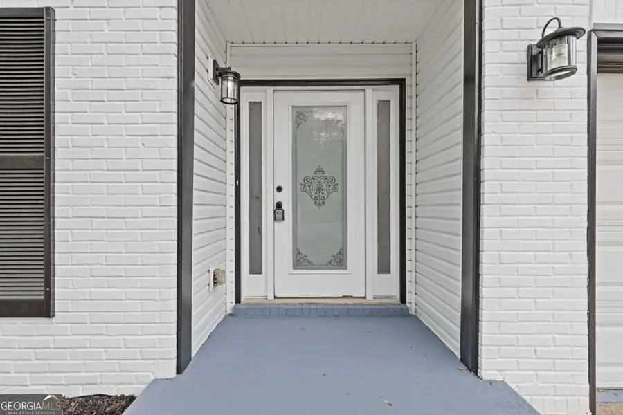 285 Camden Park Drive, Lawrenceville, GA 30046 - Image #3