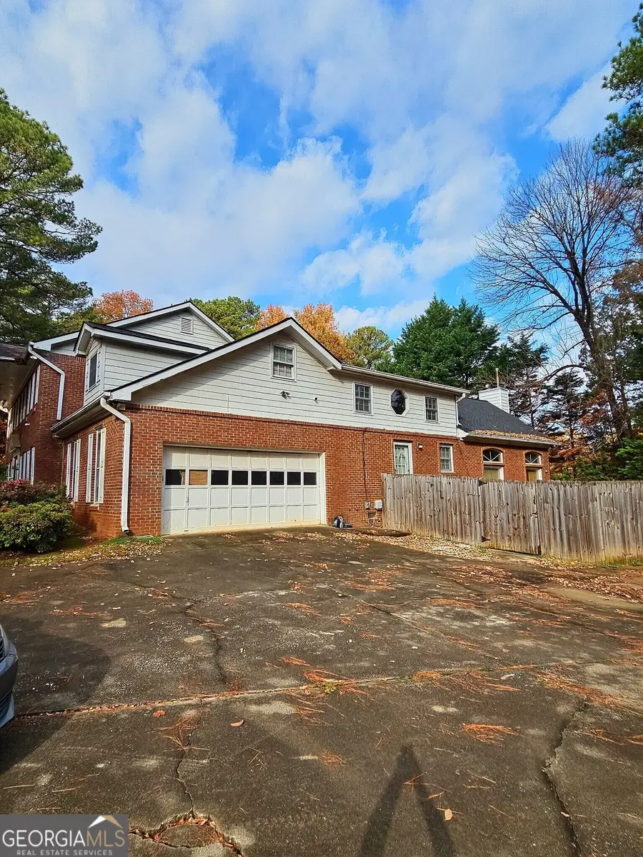 1055 Carriage Place, Lithonia, GA 30058 - Image #3