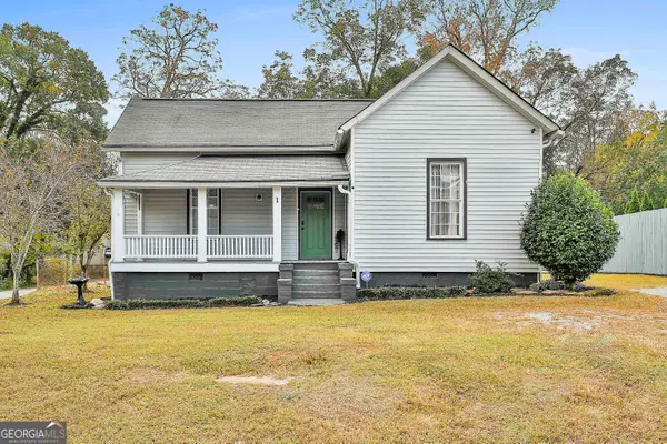 1 E Freeman Street, Newnan, GA 30263